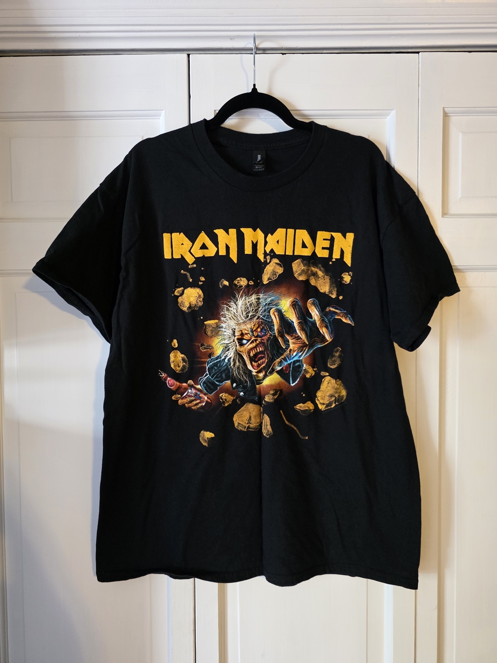 Iron Maiden Eddie’s Dive Bar Graphic T-Shirt Black XL Gildan Heavy Cotton New